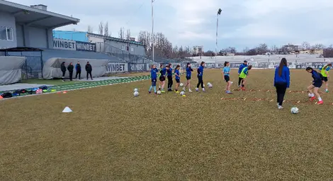 България WU19 завъртя 1:1 с Румъния в Русе, щабът на &bdquo;лъвиците&ldquo; впечатлен от подготовката на младите дунавки /галерия/