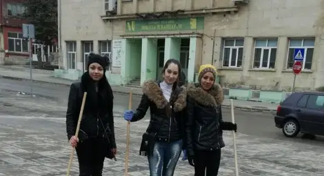 60 младежи от Ветово си  намериха работа по проект