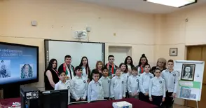 „Къде си днес, Апостоле“ питат  десетокласници във „Възраждане“