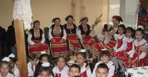 Ветовски деца пресъздадоха седянка за Деня на християнското семейство