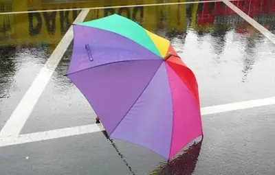 Дъждът обхваща цяла България, температурите падат