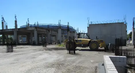 Разчистват строежа до &bdquo;Арена Русе&ldquo; за изграждане на бизнес център и жилища