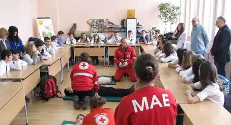 Оператори на тел. 112 в Русе обслужват на седем езика