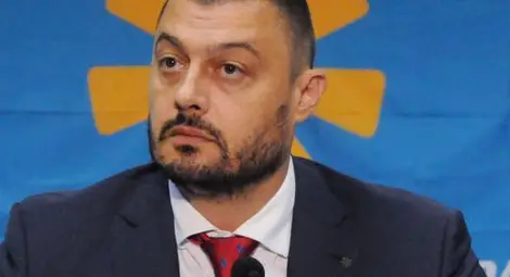 ББЦ с ултиматум към патрона си Бареков: В партията не сте само вие!