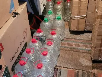 Селска къща превърната в бензиностанция, друга в Русе станала склад за ракия