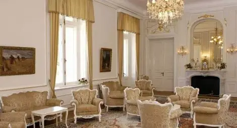 Поръчват нови мебели за резиденция &bdquo;Евксиноград&rdquo;