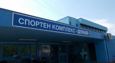 Коледното надиграване предизвиква публиката в зала „Дунав“ в събота Коледното надиграване предизвиква публиката в зала „Дунав“ в събота