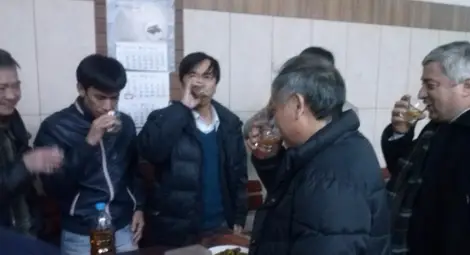 Виетнамци попиха русенски опит за варене на ракия