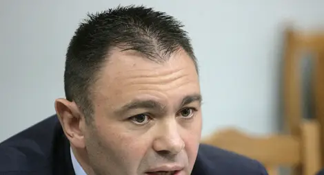 Лазаров: Охраната на домовете с бежанци от открит тип се осъществява от жандармерия