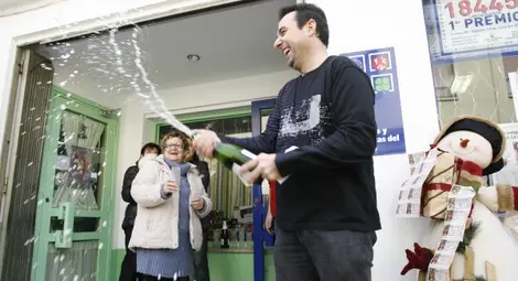 В селото на тотомилионерите... 5 години след печалбата