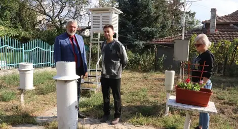 Метеоролозите: От минус 3 до  плюс 30 градуса през октомври