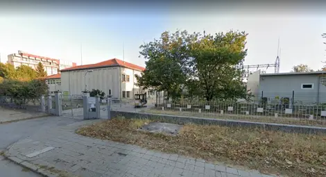 Подстанция „Център“ потъва, засегнати са и съседни сгради Подстанция „Център“ потъва, засегнати са и съседни сгради