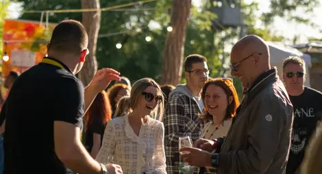 &bdquo;Винофрения&ldquo; се завръща в Русе на 1 и 2 май с 30 изби, отлежало вино под морското равнище и артистична програма&nbsp;