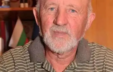 Кризисна трапезария и баня за бездомни прави Червеният кръст