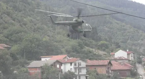 Разпространението на пожара в Рила е спряно