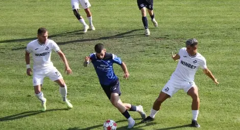 &bdquo;Дунав&ldquo; без грешка в мачовете като гост след 1:0 в планината на Своге