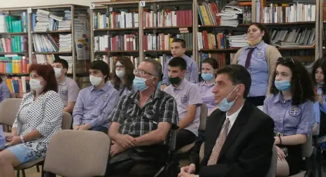 Деветокласници от Дойче шуле издириха места в Русе с имена на бележити българи