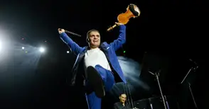 Над 2000 аплодираха Васко Василев и оркестъра на Кралската опера