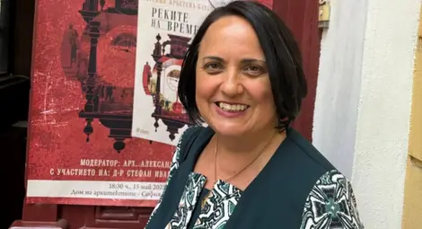 Реките на времето, които пренасят душевното богатство на една изгубена България в днешното безчестно време