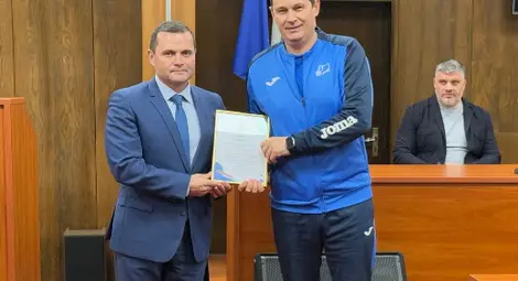 Първенци в Ученическите игри в Русе бяха наградени от кмета Пенчо Милков