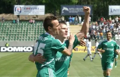 &bdquo;Лудогорец" отнесе &bdquo;Славия" и отново е на върха