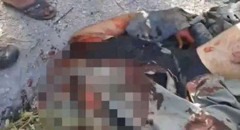 Потресаващо видео: Бунтовниците обезглавиха пилота на сирийския хеликоптер, свален над Турция