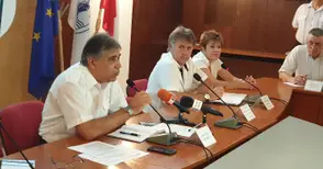 300 лева за убито прасе в кочина  след куп бумащина по дълга верига