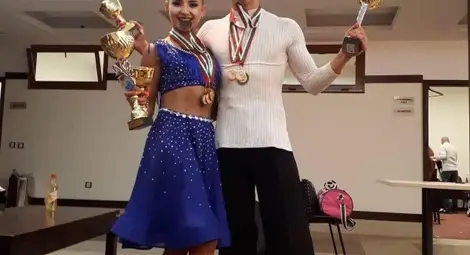 Танцьорите на &bdquo;Фламинго&ldquo;  с призове в два турнира