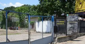 Прекупвач на метали изгоря в надлъгване с държавата