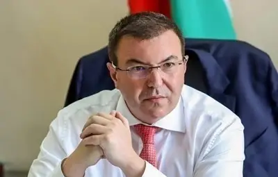 Вижте заповед на министър Ангелов за COVID мерките у нас от 12 до 30 април