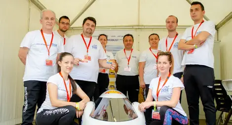 Екомаратонците успешно минаха тестовете на писта &bdquo;Мерцедес&ldquo;