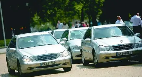 Народните избраници направили 4 кръгчета около Земята