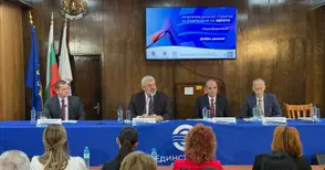 Двама министри в Русе: Еврото не е просто банкнота, а инструмент за повече просперитет