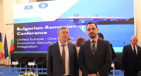 Двамата министри на среща в Русе: Загубите от неприемането на България и Румъния в Шенген са значителни /галерия/