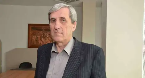 Кръстю Кръстев открива призванието си по разпределение преди 41 години