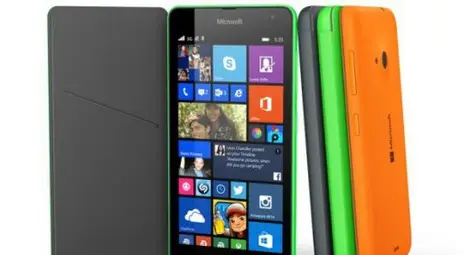 Знаете ли колко често смартфонът ви споделя лична информация?