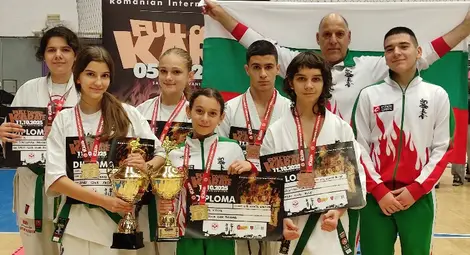 Русенските каратеки печелят шест медала на турнир в Румъния