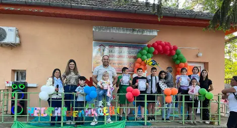 Великденско веселие завладя центъра на Кошарна