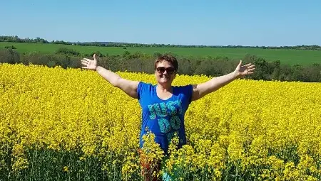 Седемте стъпки на д-р Димитрова, които я превърнаха в другата Ани