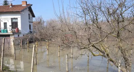 Иваново иска от държавата дигите, за да спре наводненията в Красен