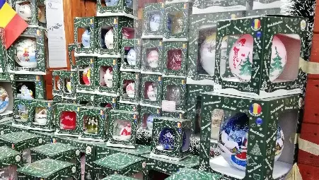 Вино от Вранча, керамика от България и много родна реч на Коледния базар в Букурещ