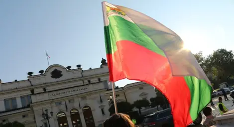 Протестиращите пред НС: Отхвърленият вот няма общо с нашия, нашият ще мине Протестиращите пред НС: Отхвърленият вот няма общо с нашия, нашият ще мине