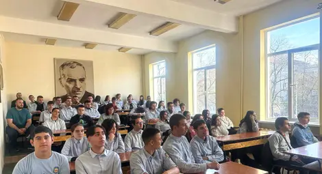 Съдия Антоанета Атанасова от Окръжен съд &ndash; Русе запозна ученици от СУ &bdquo;Йордан Йовков&ldquo; с трудовите им права