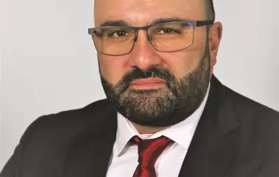 Проф.Любомир Владимиров