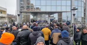 В Силистра отново протестираха срещу високи сметки за ток, получени през януари