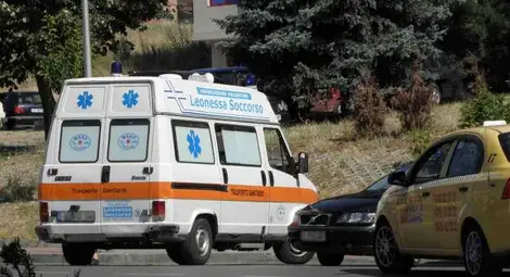 Бебе почина в очакване на линейка