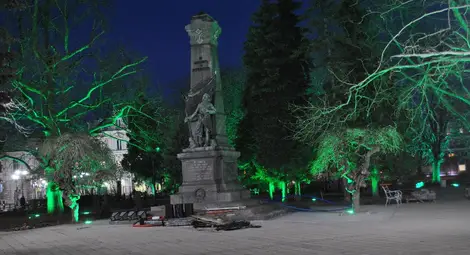 &bdquo;Батенберг&ldquo; грейва с ефектно осветление