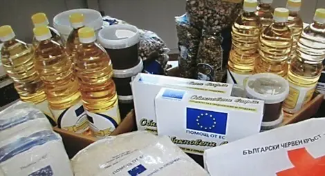 БЧК раздава хранителните помощи от 10 до 14 ч всеки работен ден