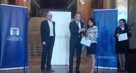 10 български учени получиха наградата „Питагор“ за принос в българската наука 10 български учени получиха наградата „Питагор“ за принос в българската наука