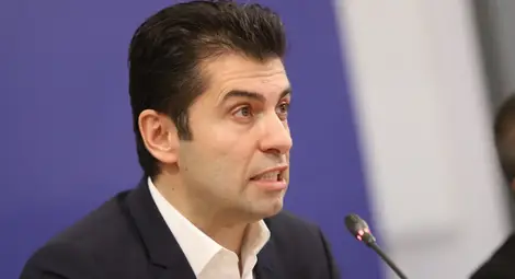 Петков: Имаме нов дълг от 4 млрд., а не от 7 Петков: Имаме нов дълг от 4 млрд., а не от 7